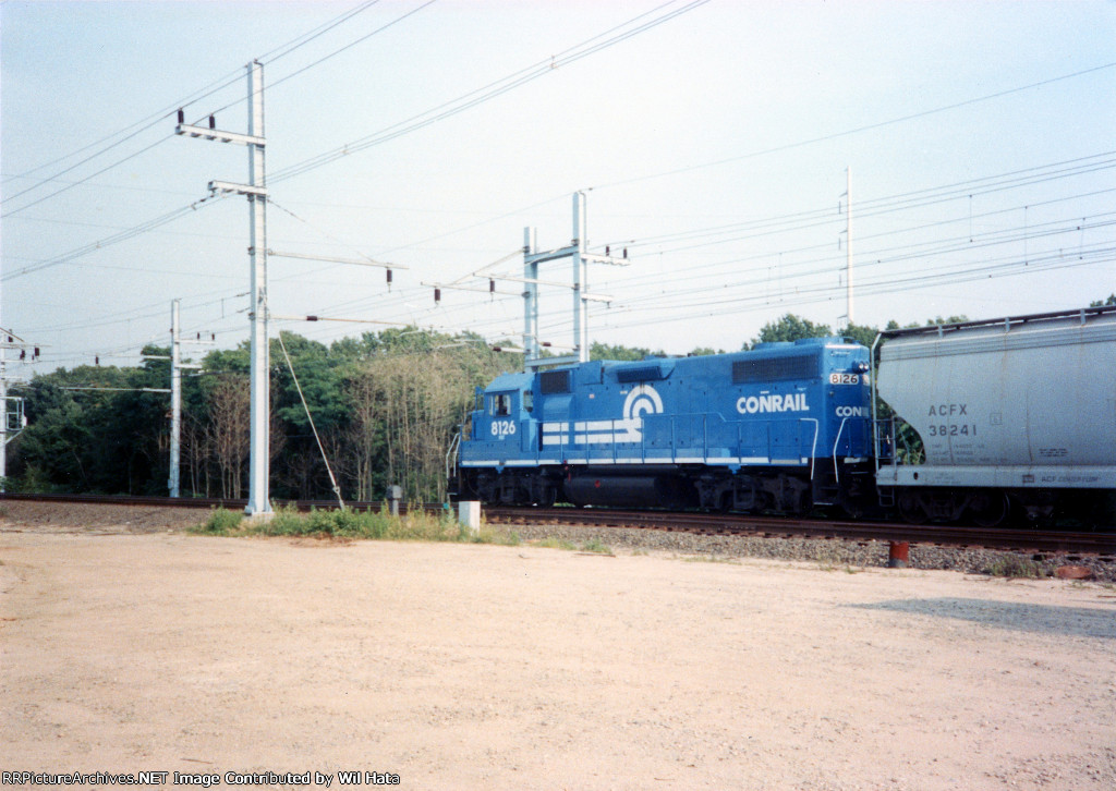 Conrail GP38-2 8126